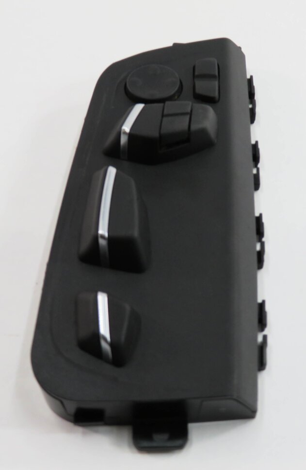 Thumbnail 3: 2013 BMW 740i (F01) RIGHT FRONT PASSENGER SEAT ADJUSTMENT SWITCH BUTTON