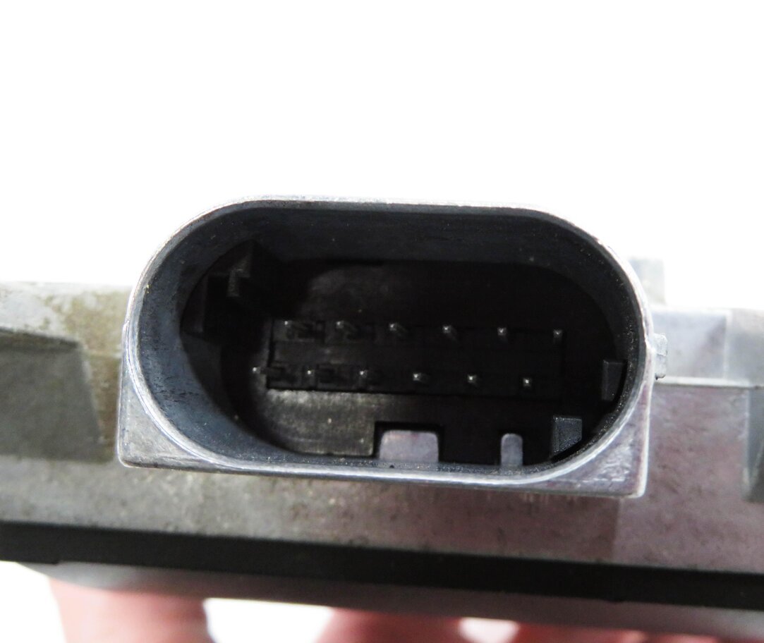 Thumbnail 10: 2013 BMW 740i (F01) LEFT DRIVER LANE DEPARTURE BLIND SPOT WARNING MODULE (SLAVE)