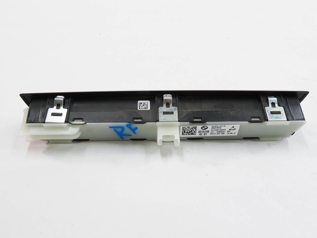 Thumbnail 4: 2013 BMW 740i (F01) RIGHT FRONT PASSENGER MEMORY SEAT POSITION SWITCH BUTTON