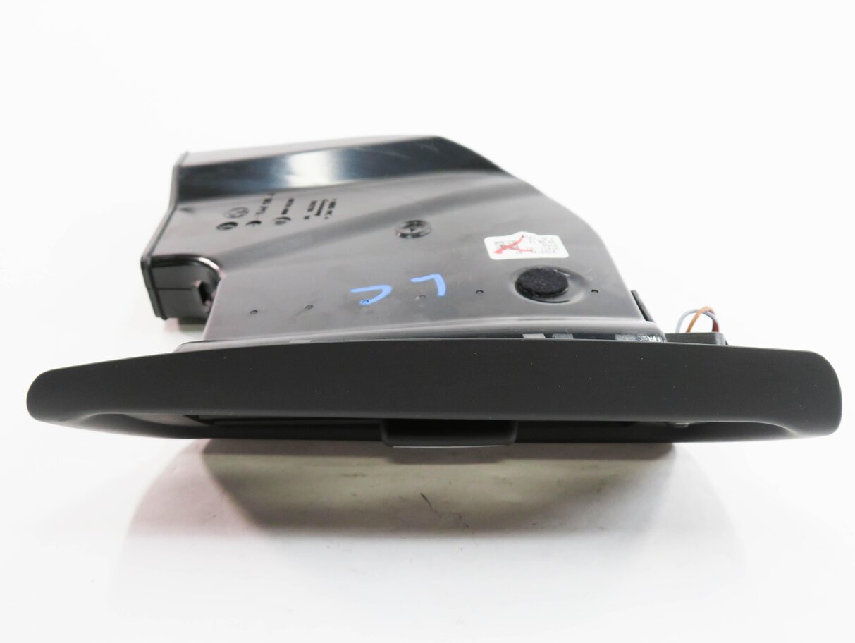 Thumbnail 8: 2013 BMW 740i (F01) LEFT REAR PILLAR HEATER A/C AIR VENT (BLACK)