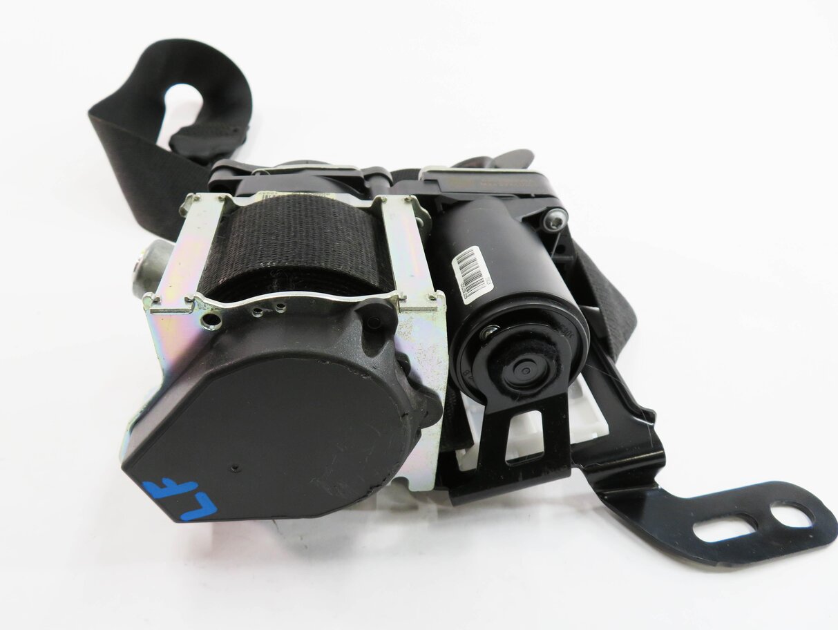 Thumbnail 3: 13-15 BMW 740i 750i 760i (F01 F02 F04) LEFT DRIVER SEATBELT RETRACTOR (BLACK)