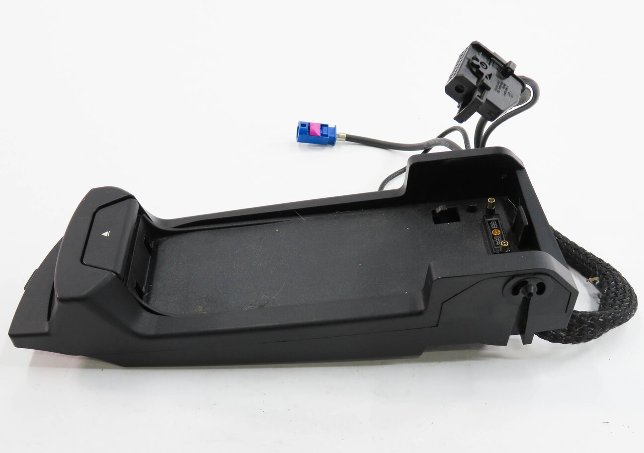 Thumbnail 5: 2013 BMW 740i (F01) FRONT CENTER CONSOLE CELL PHONE SNAP IN CRADLE