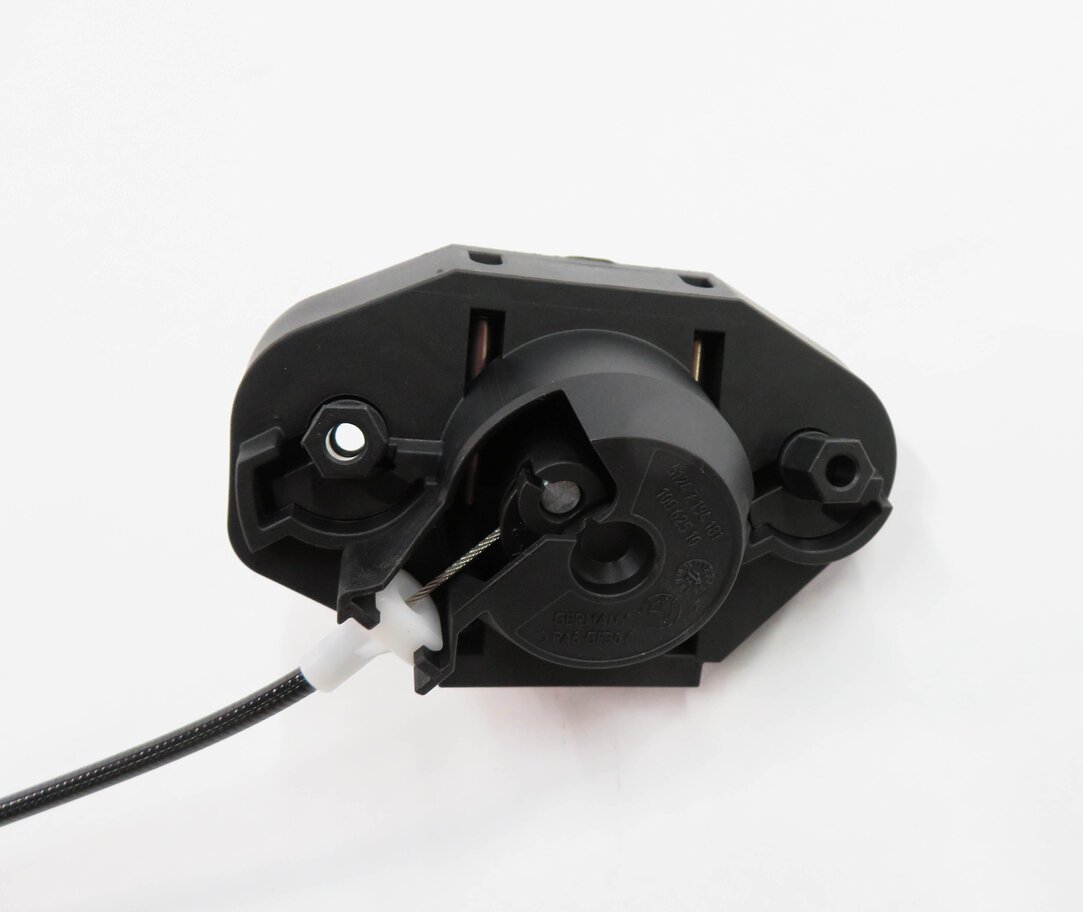 Thumbnail 5: 2013 BMW 740i (F01) REAR TRUNK LOCK CYLINDER PUSH BUTTON (DOES NOT INCLUDE KEY)