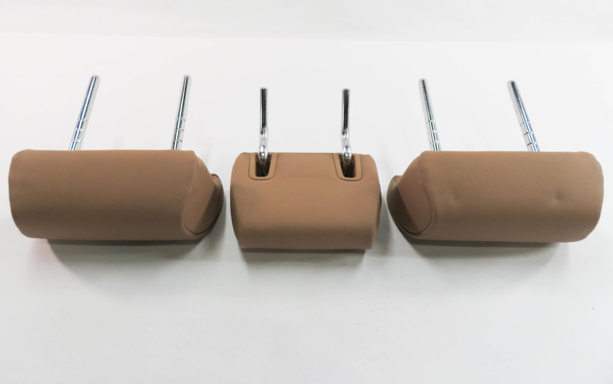 Thumbnail 3: 2013 BMW 740i (F01) REAR SEAT - HEADREST SET-3 (SADDLE BROWN LIGHT LEATHER LCD5)