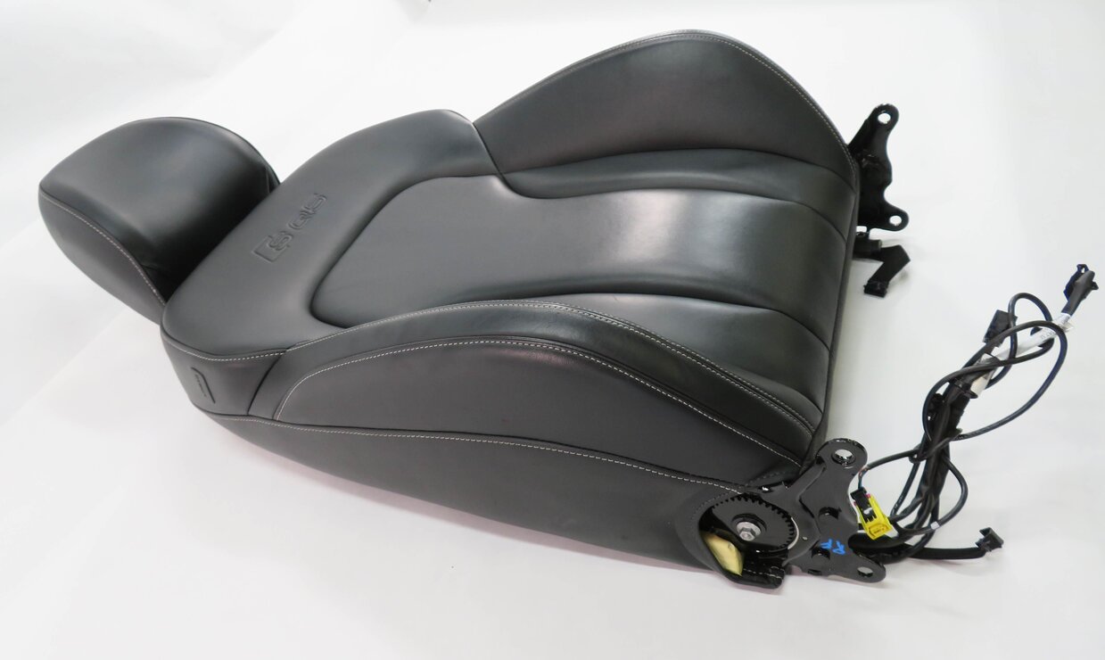 Thumbnail 4: 2015 AUDI SQ5 (B8 8R) PASSENGER - UPPER TOP HEATED SEAT CUSHION (BLACK LEATHER)