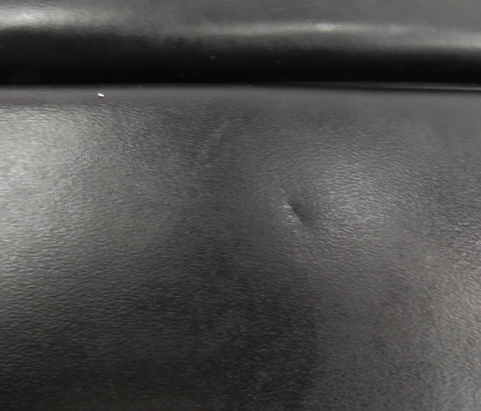 Thumbnail 10: 2012-2016 BMW 528i 535i 550i (F10) FRONT CENTER CONSOLE ARM REST LID (BLACK)