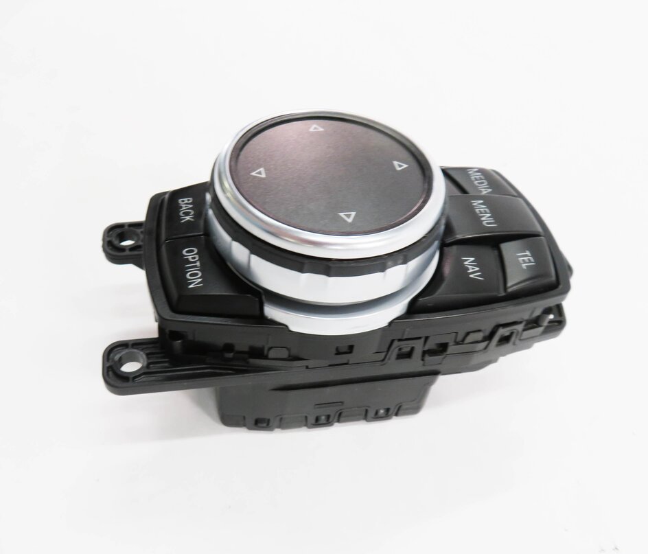 Thumbnail 5: 2015 BMW 535i (F10) RADIO STEREO MEDIA GPS NAVIGATION i-DRIVE SWITCH (4-PIN)