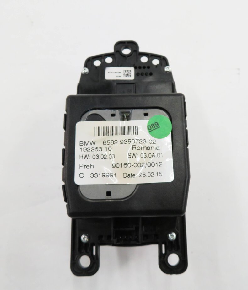 Thumbnail 7: 2015 BMW 535i (F10) RADIO STEREO MEDIA GPS NAVIGATION i-DRIVE SWITCH (4-PIN)