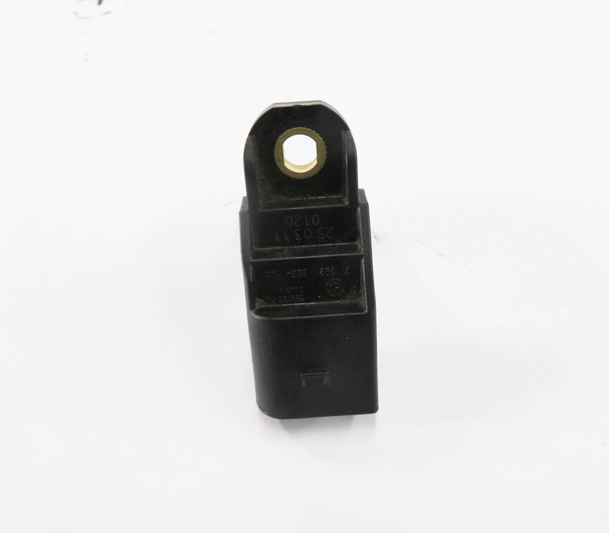 Thumbnail 5: 2011 BMW 335D (E90) 3.0L M57Y DIESEL ENGINE - CAMSHAFT CAM POSITION SENSOR
