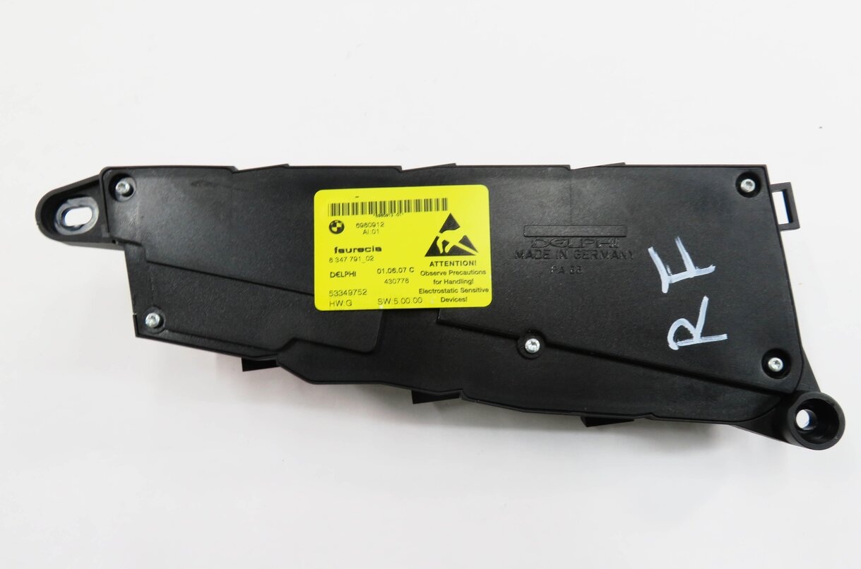 Thumbnail 6: 2007 BMW X5 (E70) RIGHT FRONT PASSENGER MEMORY SEAT ADJUSTMENT SWITCH