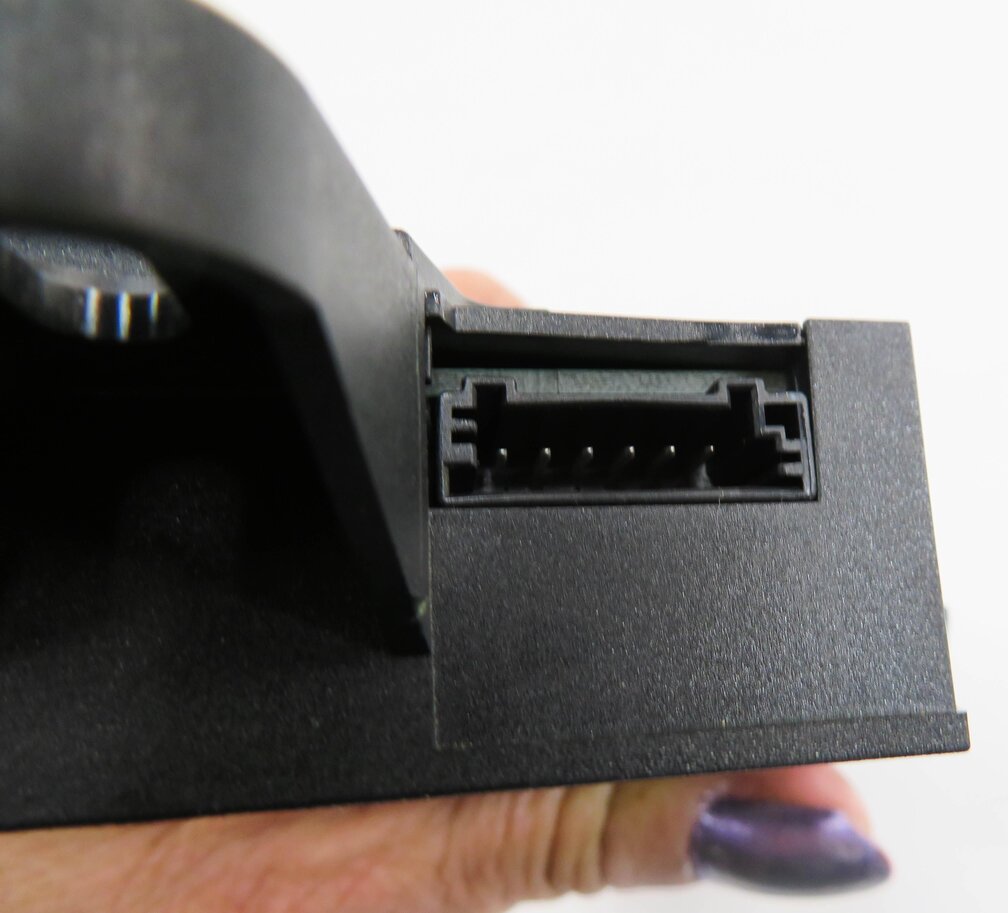 Thumbnail 7: 2007 BMW X5 (E70) RIGHT FRONT PASSENGER MEMORY SEAT ADJUSTMENT SWITCH