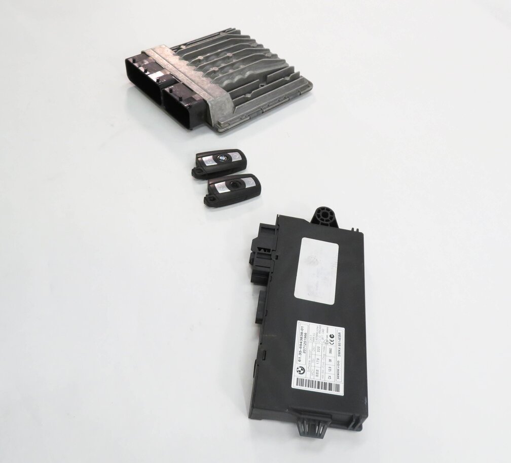 Thumbnail 3: 2007 BMW X5 (E70) 3.0L N52 ENGINE ECM DME CAS3 IMMOBILIZER MODULE KEY SET