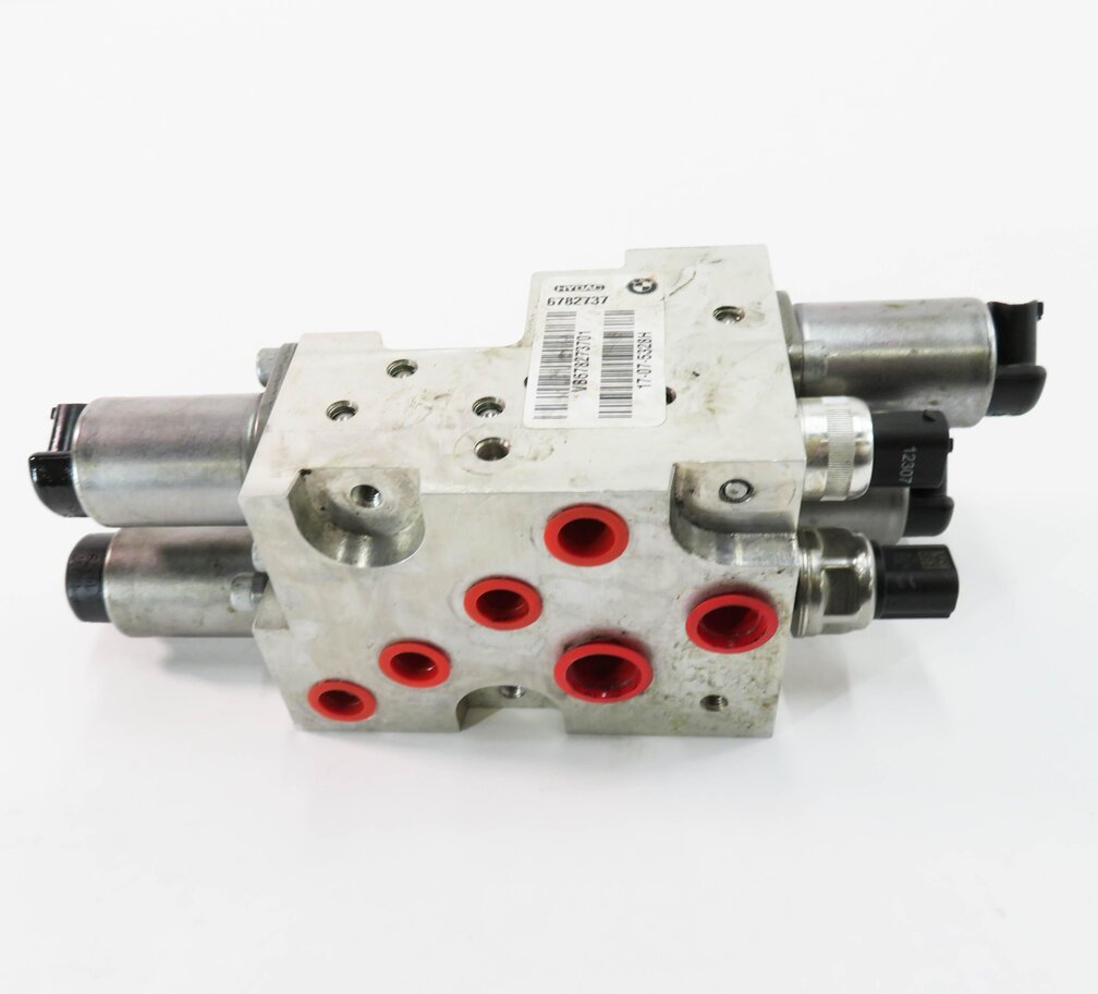 Thumbnail 2: 2007 BMW X5 (E70) 3.0L N52 ENGINE - DYNAMIC DRIVE HYDRAULIC VALVE BLOCK