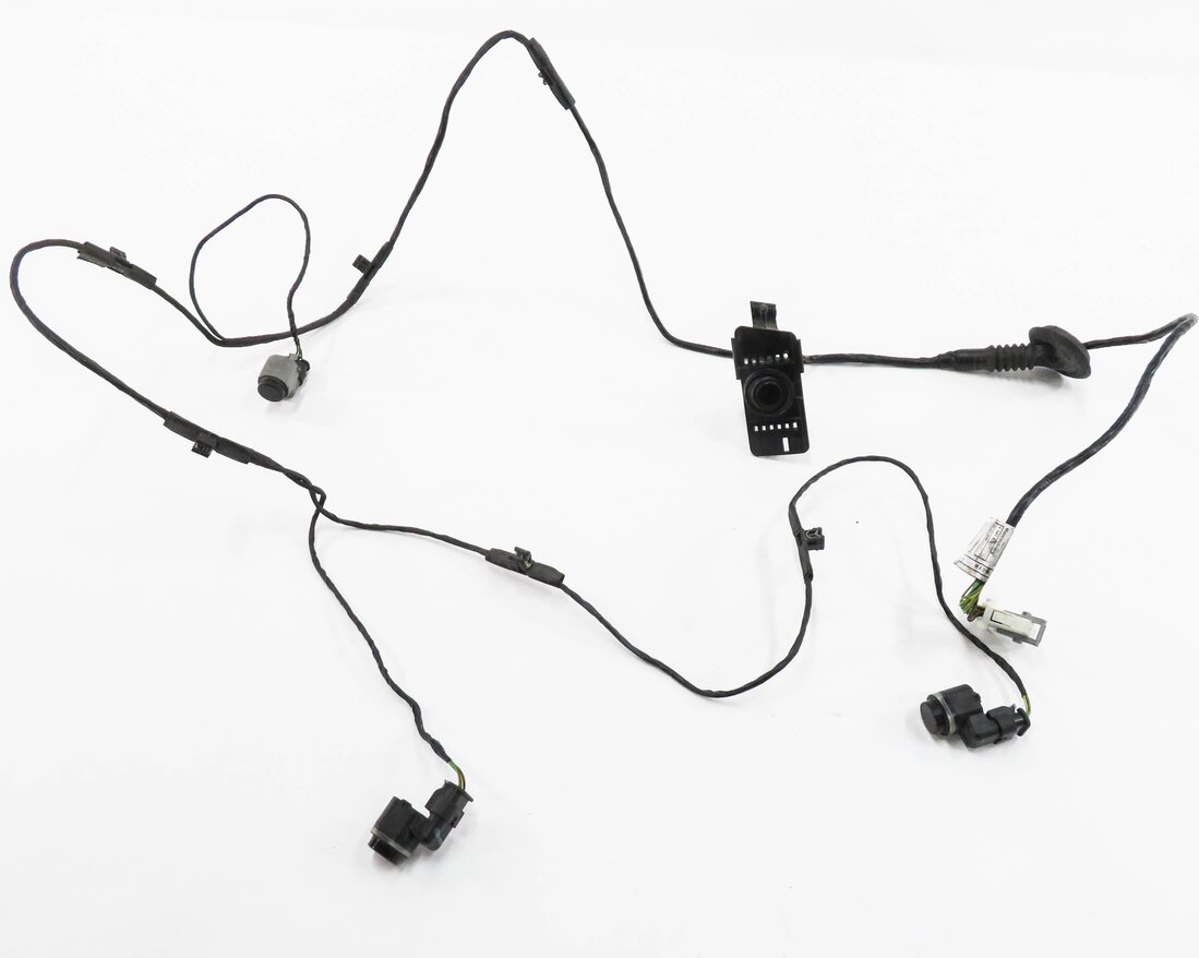 Thumbnail 2: 2007 BMW X5 (E70) REAR PDC PARK DISTANCE SENSOR SET w/ HARNESS (BLACK)