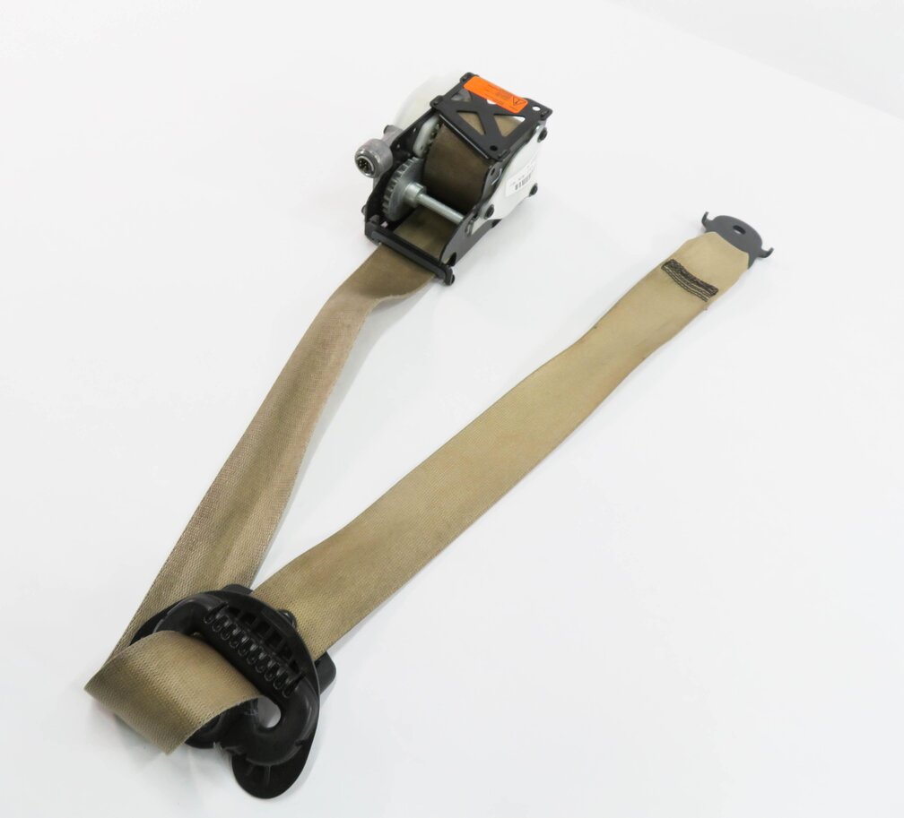 07-14 BMW X5 X6 X5M X6M (E70 E71) LEFT FRONT DRIVER SEATBELT RETRACTOR (BEIGE)