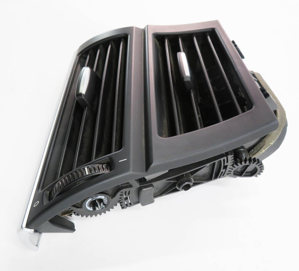 Thumbnail 4: 2007 BMW X5 (E70) LEFT FRONT DRIVER DASH HEATER A/C AIR VENT