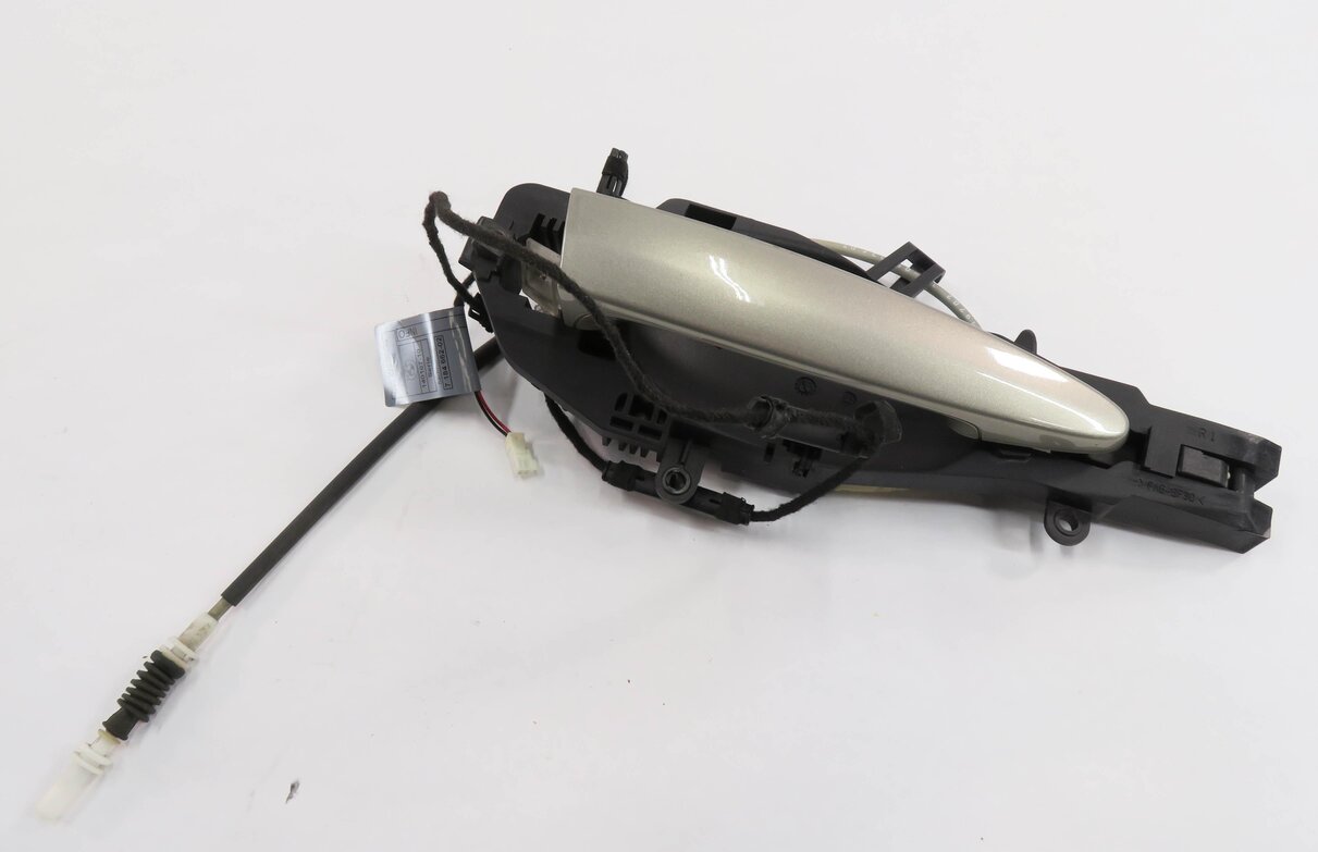 Thumbnail 2: 2007 BMW X5 (E70) RIGHT REAR COMFORT ACCESS DOOR HANDLE (PLATINUM BRONZE A53)