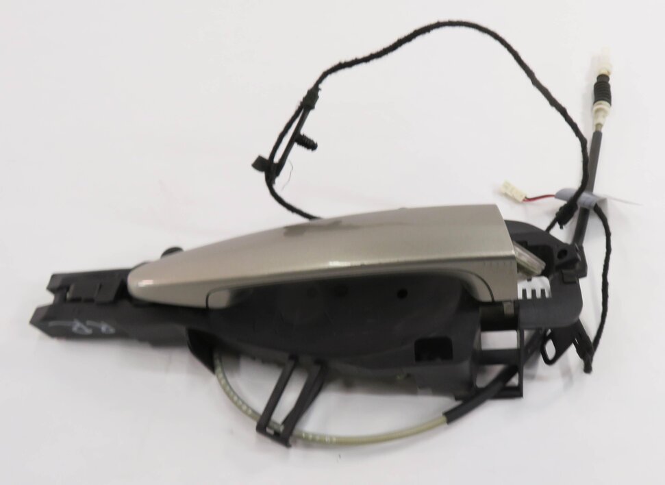 Thumbnail 5: 2007 BMW X5 (E70) RIGHT REAR COMFORT ACCESS DOOR HANDLE (PLATINUM BRONZE A53)