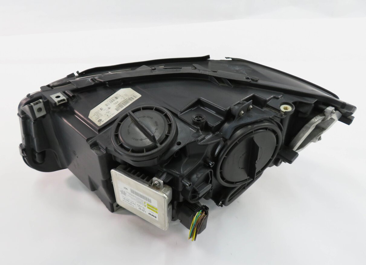 Thumbnail 6: 2011-2013 BMW 528i 535i 550i M5 (F10) RIGHT - XENON HID ADAPTIVE HEADLIGHT LAMP