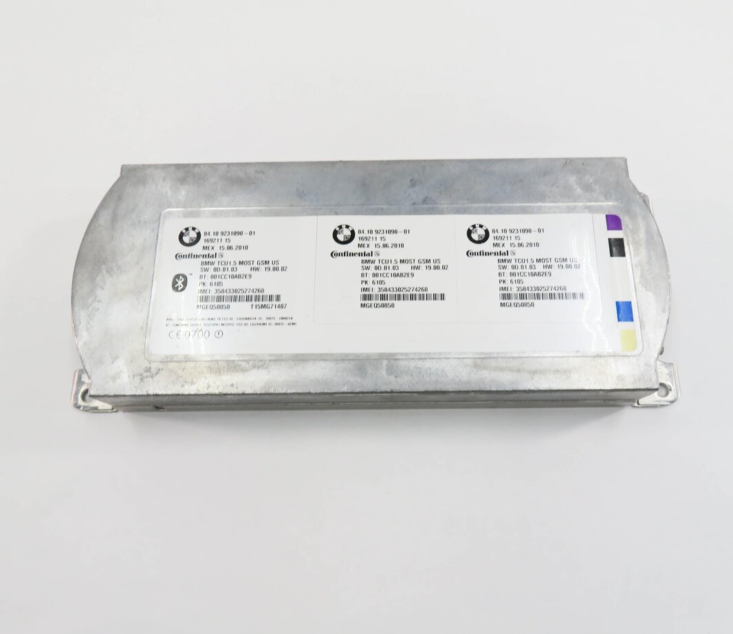 Thumbnail 2: 2011 BMW 550i (F10) BLUETOOTH TELEMATICS COMMUNICATION CONTROL MODULE