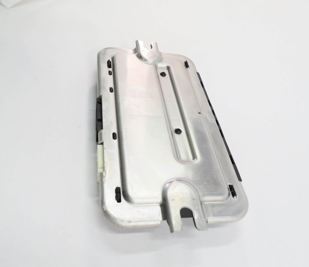 Thumbnail 4: 2010-2017 BMW 528i 535i 550i 650i 750i M5 X3 - FRMIII BODY LIGHT CONTROL MODULE