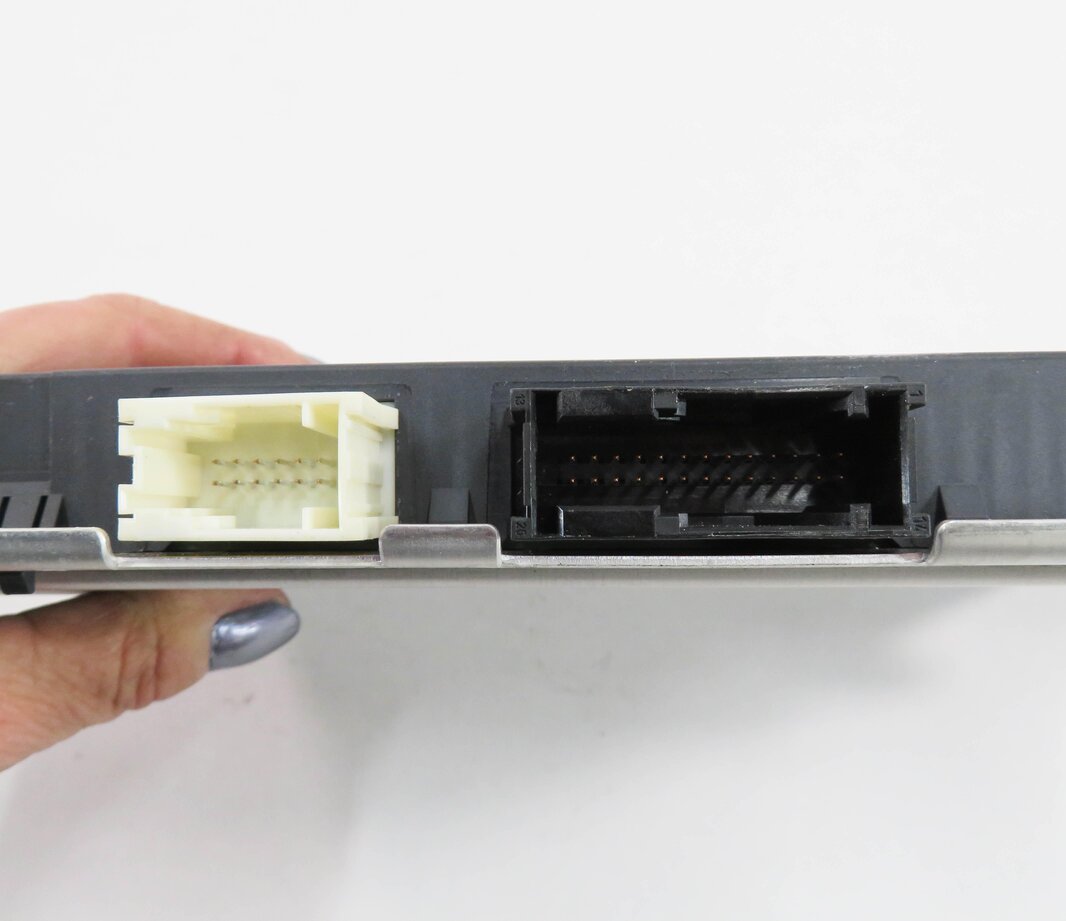 Thumbnail 6: 2010-2017 BMW 528i 535i 550i 650i 750i M5 X3 - FRMIII BODY LIGHT CONTROL MODULE