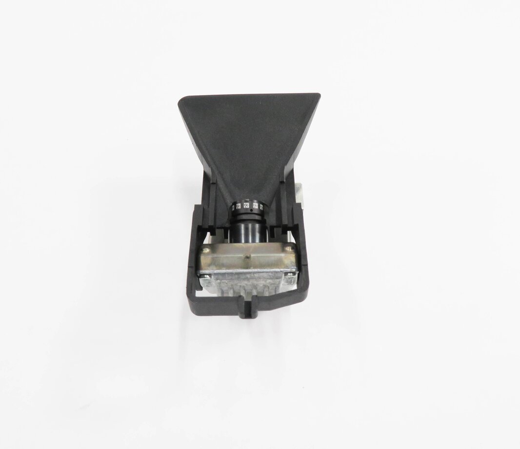 Thumbnail 5: 2011-2012 BMW 528i 535i 550i M5 (F10) FRONT LANE DEPARTURE WARNING CAMERA