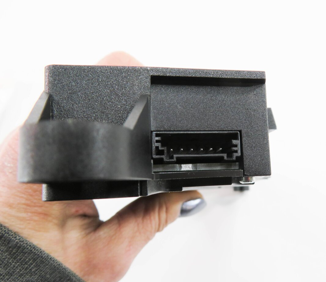 Thumbnail 7: 2011 BMW 550i (F10) LEFT FRONT DRIVER POWER SEAT ADJUSTMENT SWITCH BUTTON