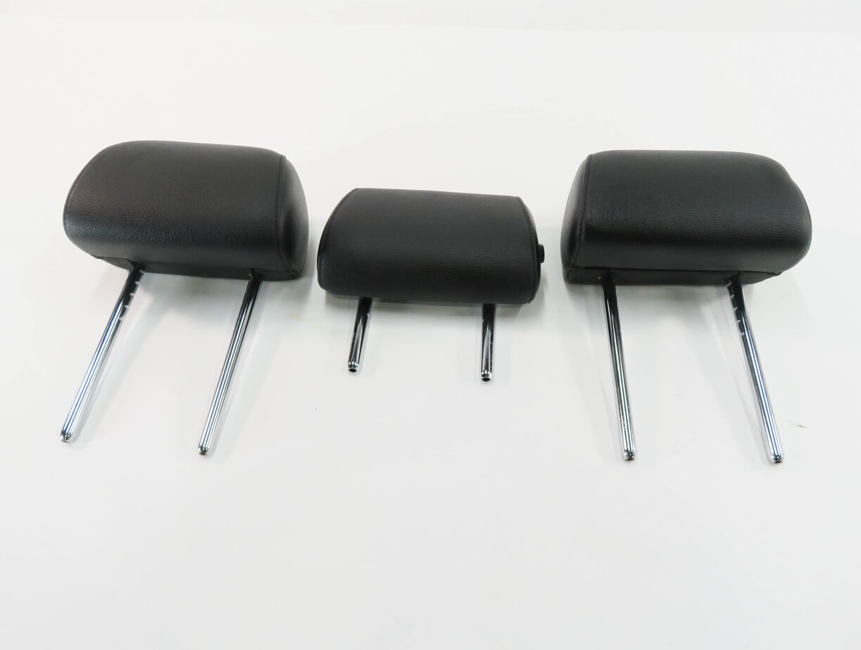 Thumbnail 2: 2011 BMW 550i (F10) REAR SEAT HEADREST SET-3 (BLACK DAKOTA LEATHER PLCSW)