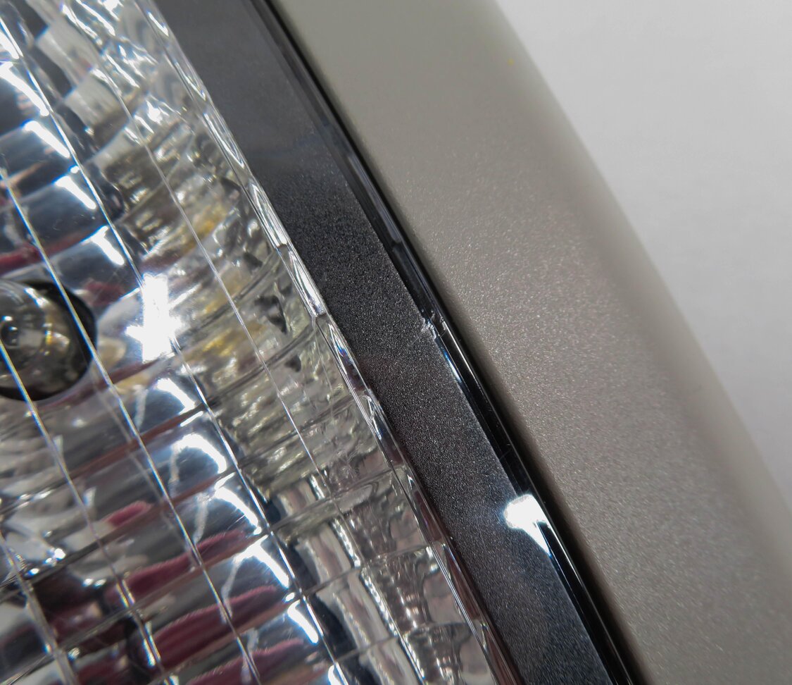Thumbnail 11: 2011 BMW 550i (F10) FRONT DOME LIGHT MAP READING COURTESY LIGHT LAMP (GRAY)