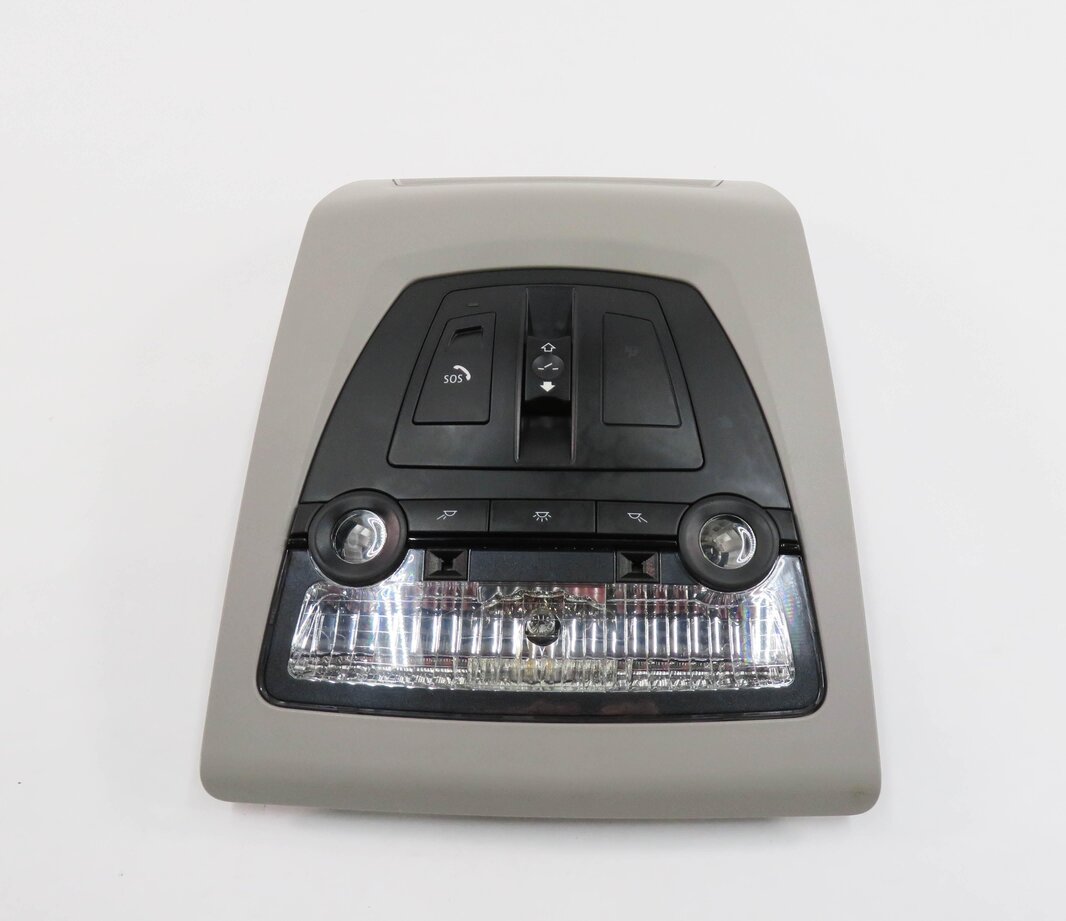 Thumbnail 6: 2011 BMW 550i (F10) FRONT DOME LIGHT MAP READING COURTESY LIGHT LAMP (GRAY)