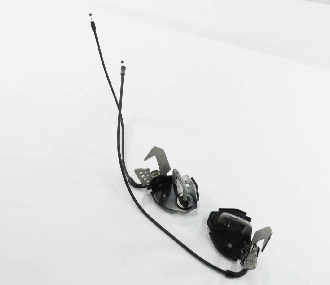2011 BMW 550i (F10) FRONT LEFT & RIGHT UPPER HOOD LOCK LATCH SET-2