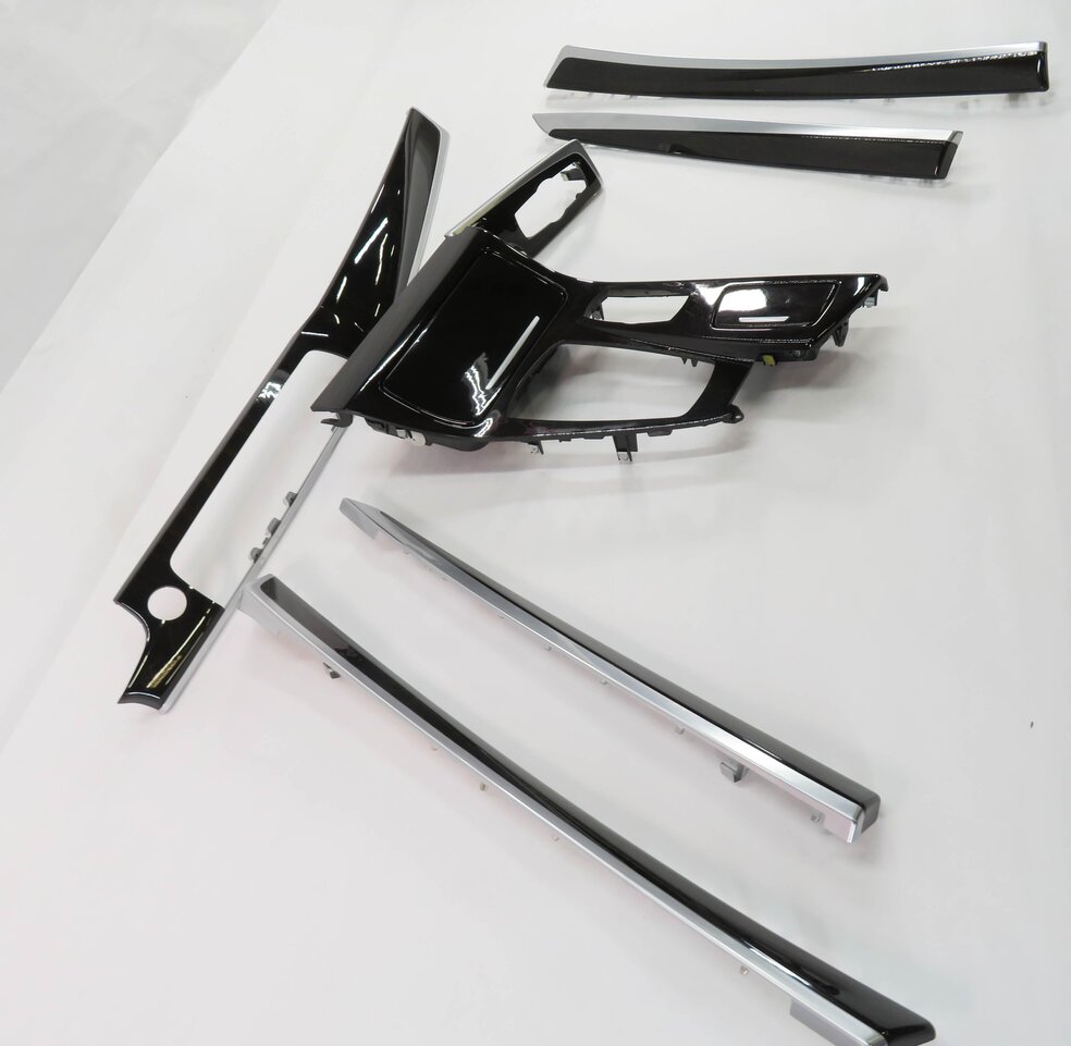 Thumbnail 2: 2011 BMW 550i (F10) DASH DOOR CONSOLE (FINE ASH GRAIN) WOOD TRIM PANEL SET-7