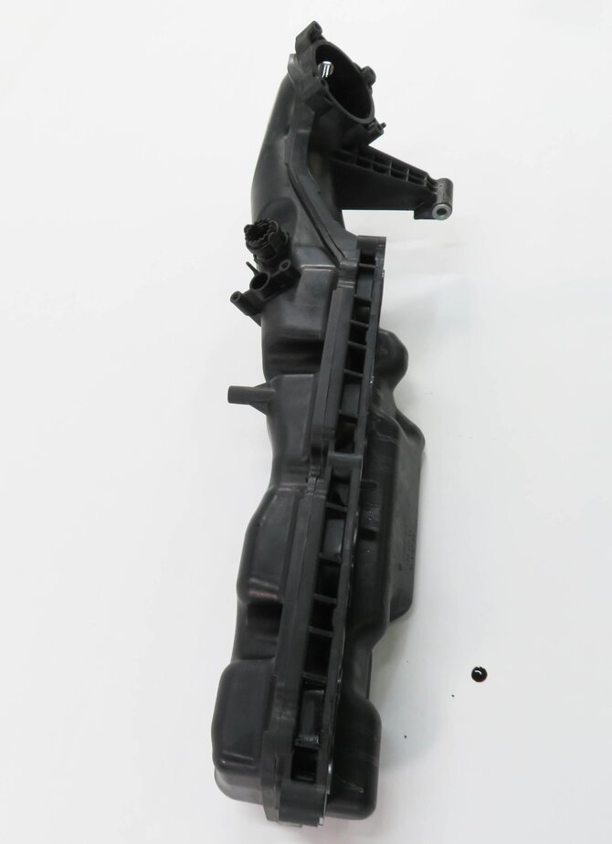Thumbnail 4: 08-14 BMW 550i 650i 750i X5 X6 (F01 F10 E70 E71) 4.4L N63 - LEFT INTAKE MANIFOLD