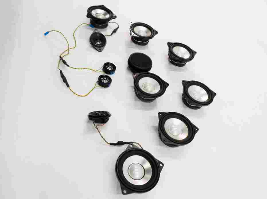 Thumbnail 3: 2006 BMW M5 ///M (E60) LOGIC 7 L7 TOP HiFi AUDIO TWEETER SPEAKER SET-12