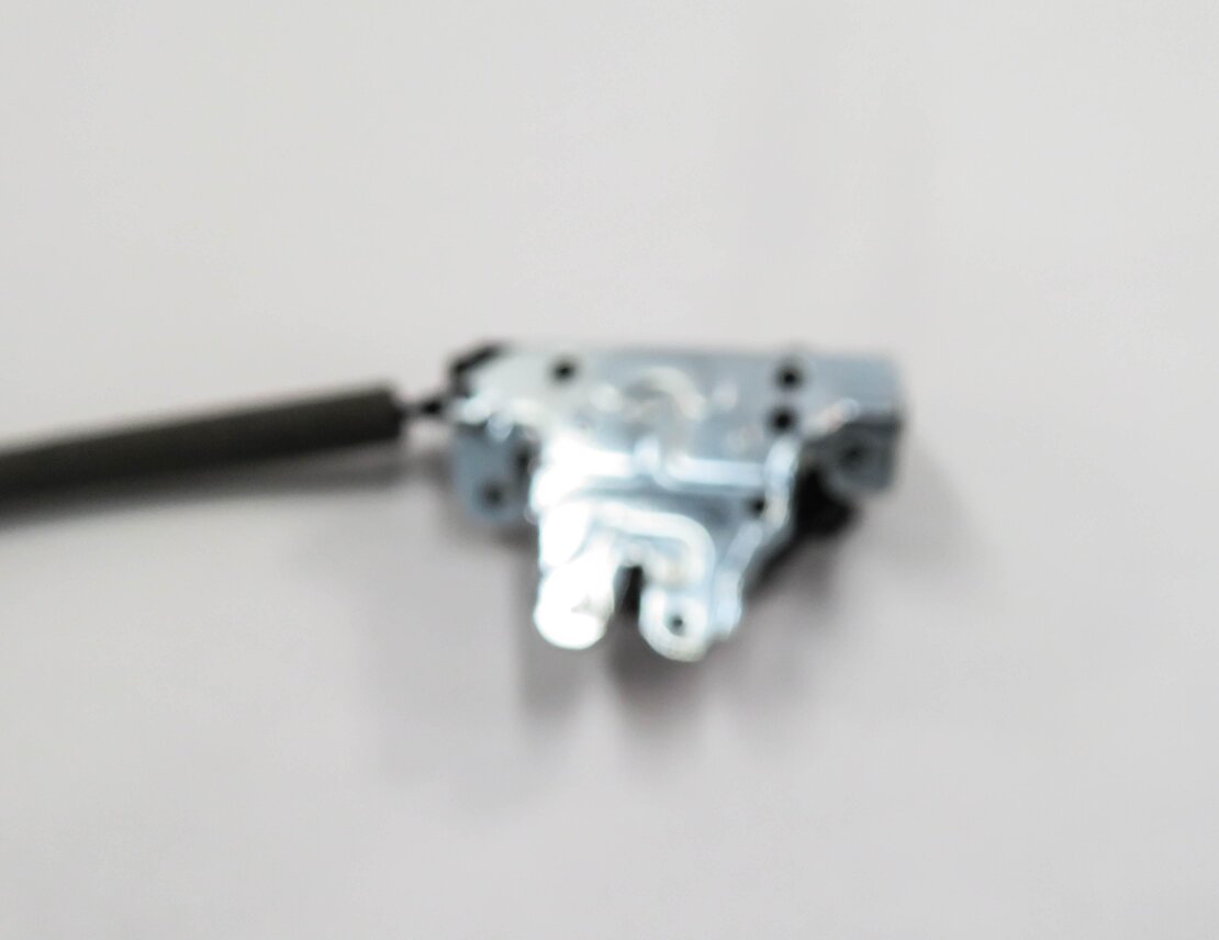 Thumbnail 3: 2012 MERCEDES C350 (C204) REAR TRUNK LOCK LATCH ACTUATOR