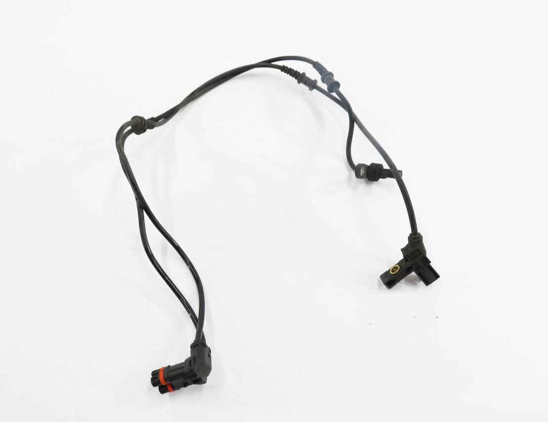 Thumbnail 2: 2012 MERCEDES C350 (W204) REAR WHEEL SPEED SENSOR WIRE WIRING HARNESS
