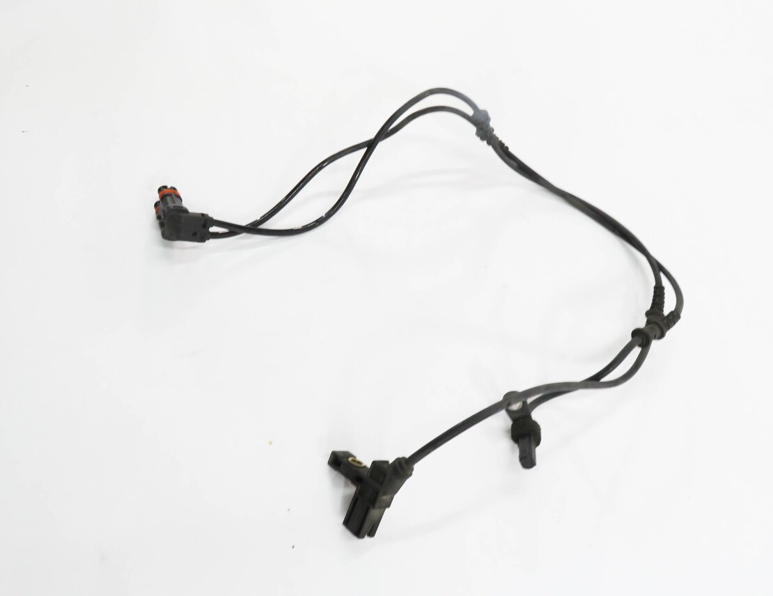 Thumbnail 4: 2012 MERCEDES C350 (W204) REAR WHEEL SPEED SENSOR WIRE WIRING HARNESS