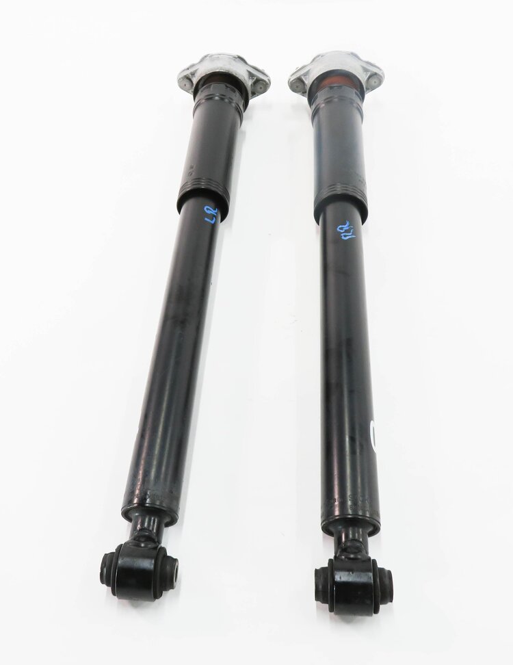 Thumbnail 2: 2012 MERCEDES C350 (C204) COUPE - REAR SPORT SUSPENSION SHOCK STRUT SET