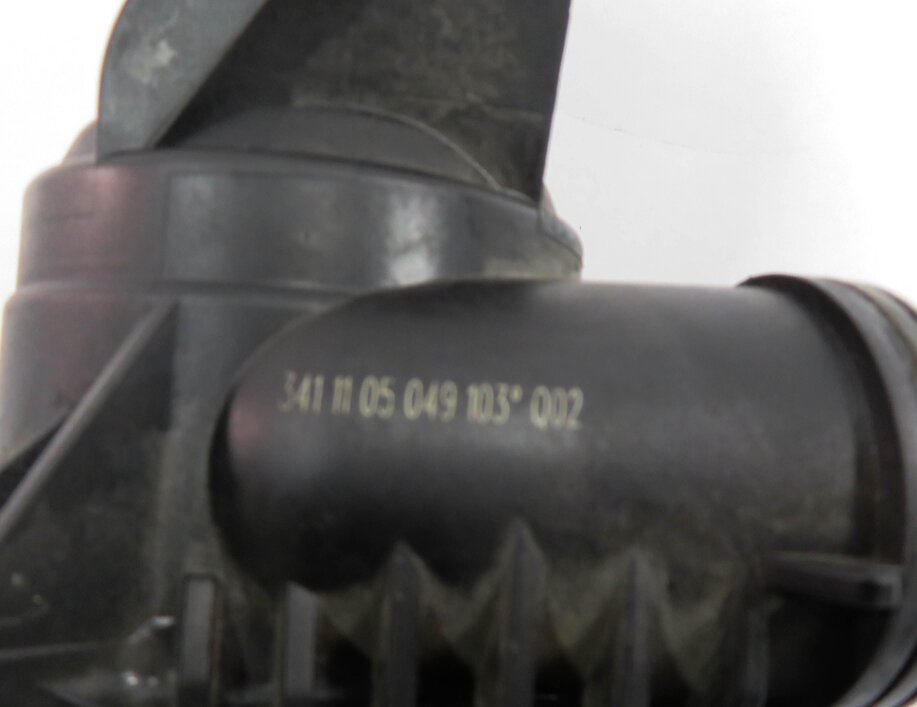 Thumbnail 8: 2012 MERCEDES C350 (C204) 3.5L M276 ENGINE - THERMOSTAT HOUSING