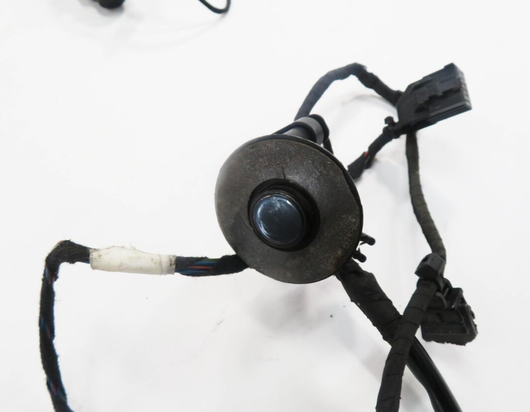Thumbnail 5: 2010 AUDI A4 (B8 8K) REAR PDC PARK DISTANCE SENSOR SET w/ HARNESS (METEOR GRAY)