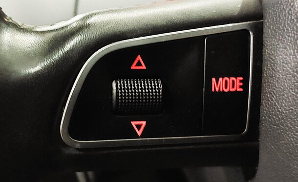 Thumbnail 2: 2010 AUDI A4 (B8 8K) STEERING RADIO PHONE MODE SWITCH BUTTON SET-2
