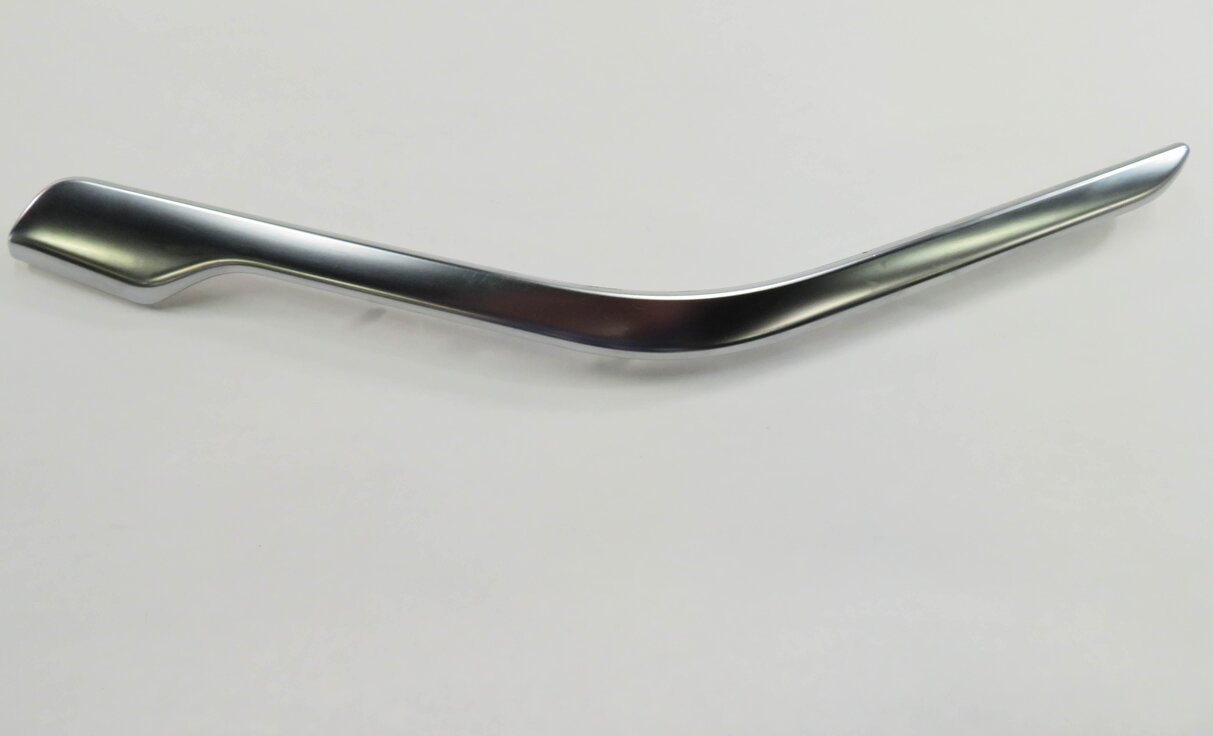 Thumbnail 8: 2014 MERCEDES BENZ CLA250 (C117) FRONT & REAR DOOR PANEL TRIM STRIP SET (SILVER)