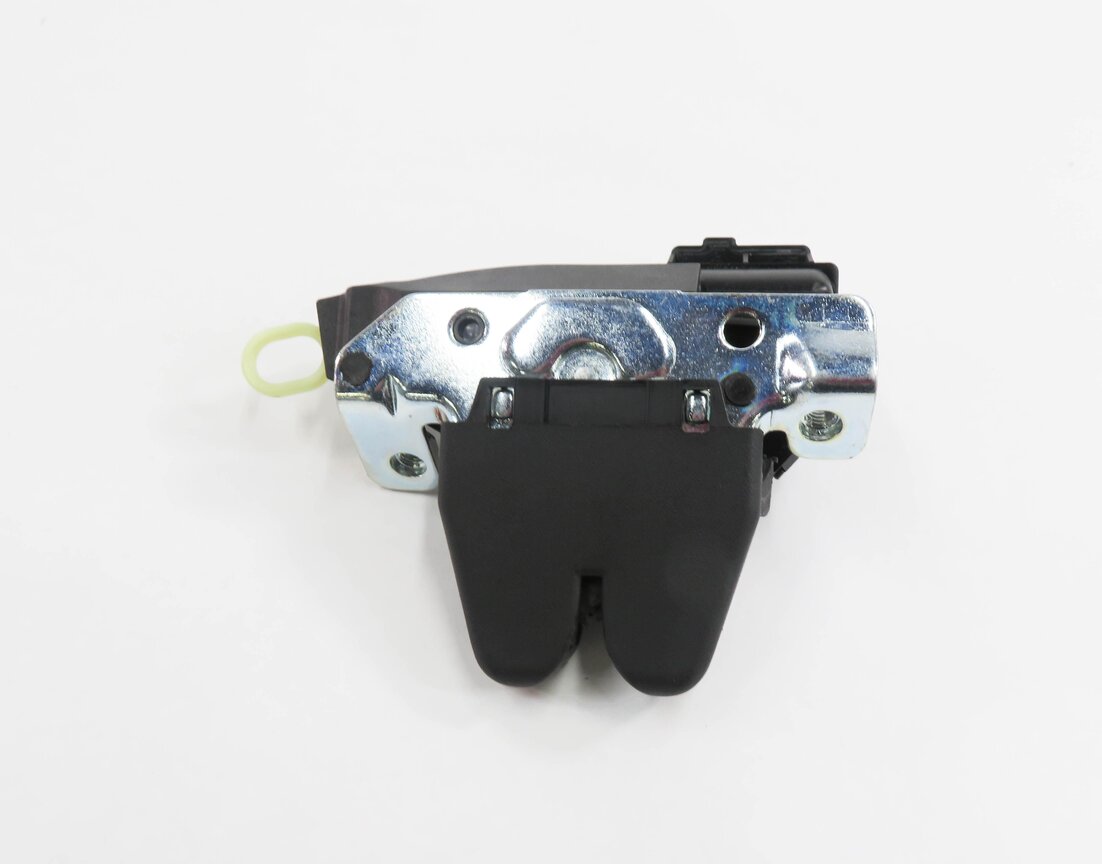 Thumbnail 2: 2014 MERCEDES BENZ CLA250 (C117) REAR TRUNK LOCK LATCH ACTUATOR