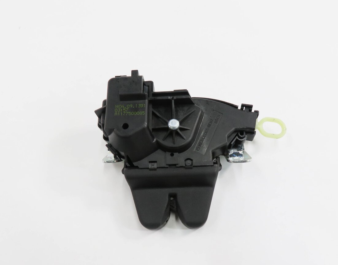Thumbnail 5: 2014 MERCEDES BENZ CLA250 (C117) REAR TRUNK LOCK LATCH ACTUATOR