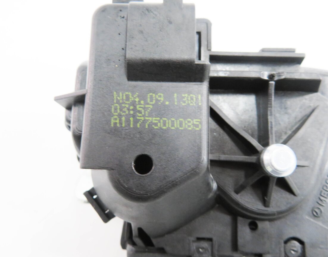 Thumbnail 6: 2014 MERCEDES BENZ CLA250 (C117) REAR TRUNK LOCK LATCH ACTUATOR