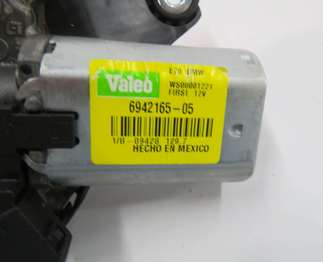Thumbnail 7: 2007-2013 BMW X5 X5M (E70) REAR WIPER MOTOR
