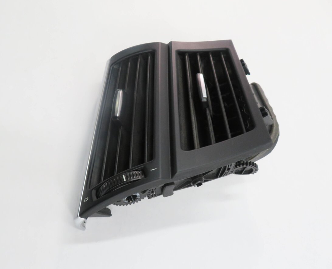 Thumbnail 4: 2007 BMW X5 (E70) LEFT FRONT DRIVER DASH HEATER A/C AIR VENT
