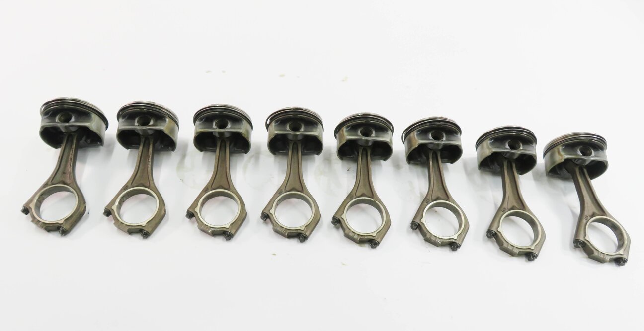 Thumbnail 5: 2004-2010 BMW 550i 650i 750i X5 (E60 E65 E66 E70) 4.8L V8 ENGINE PISTON SET