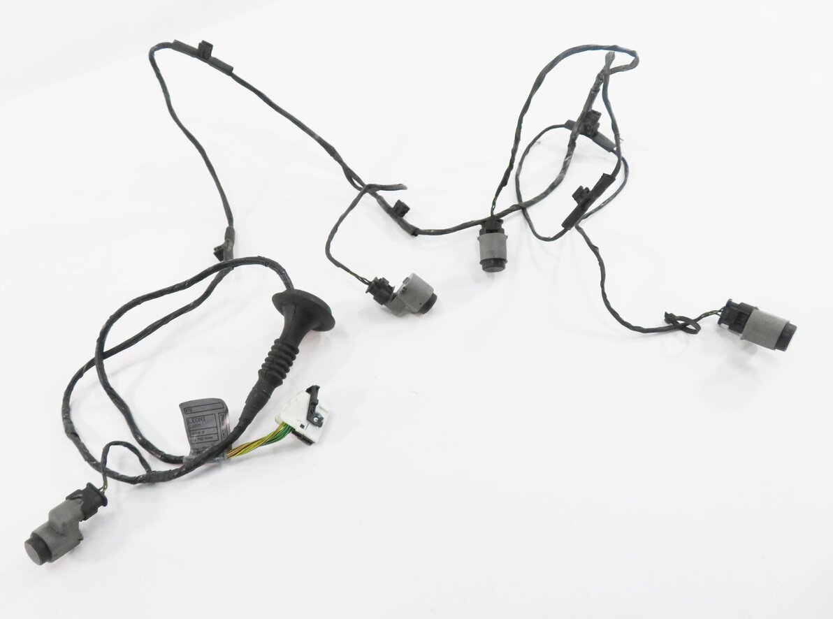 2007 BMW X5 (E70) REAR PDC PARK DISTANCE SENSOR SET w/ HARNESS (BLACK)